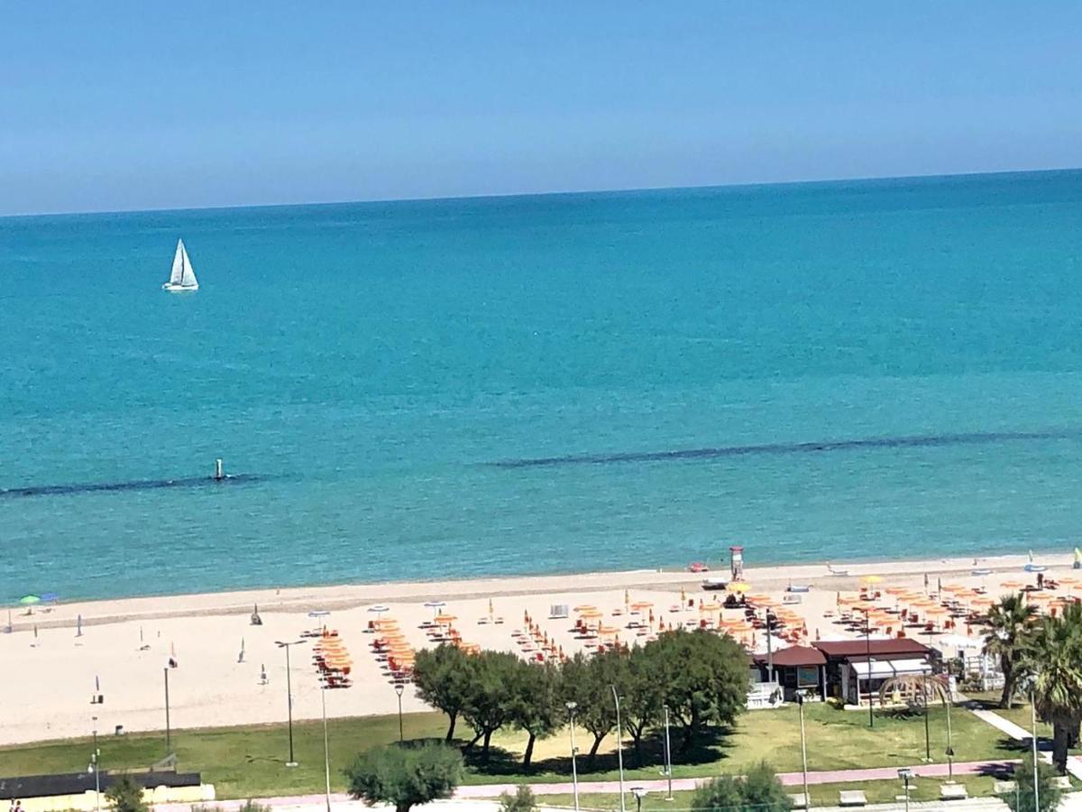 Punto Di Osservazione Lido di Fermo Dış mekan fotoğraf