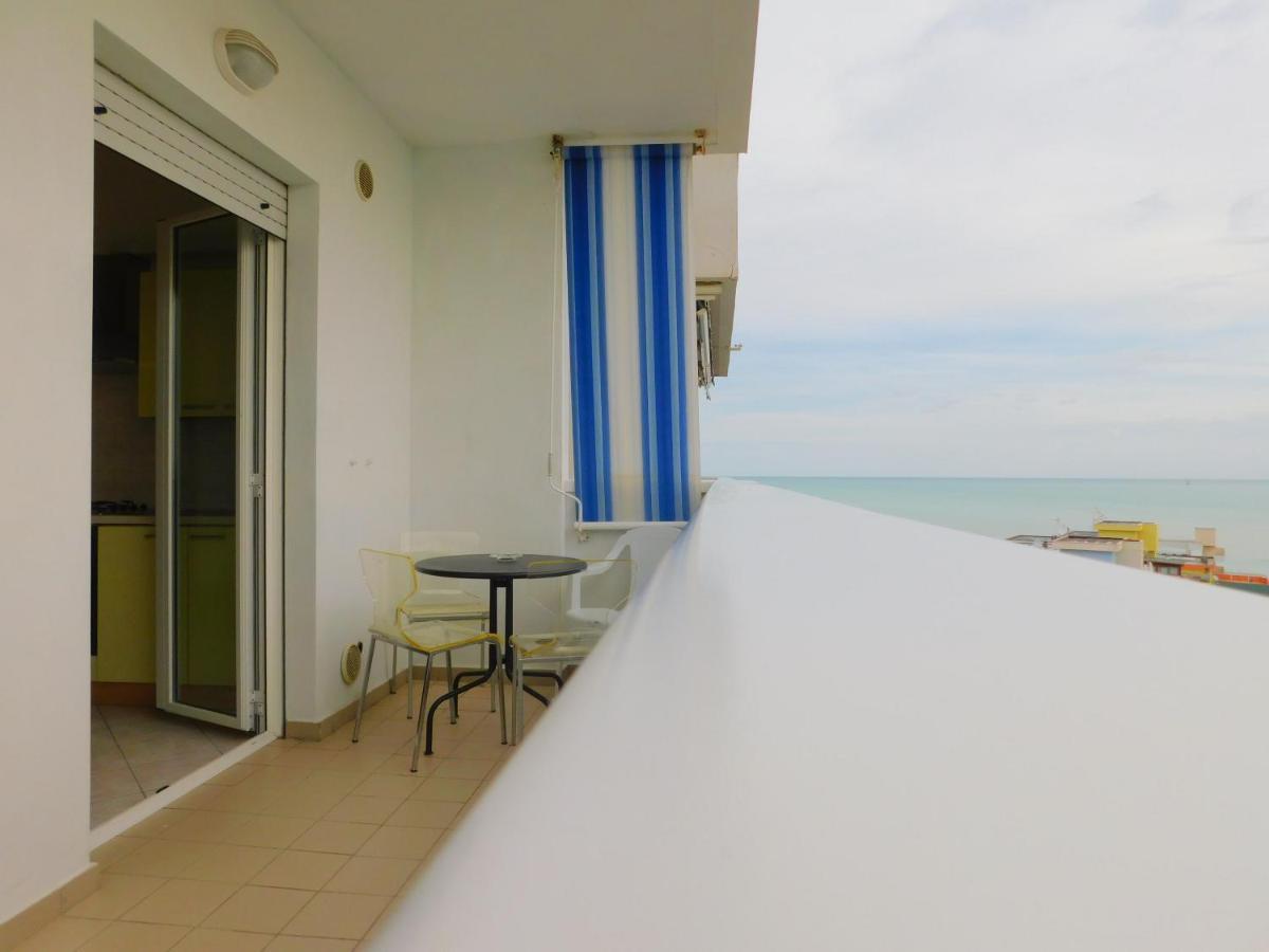 Punto Di Osservazione Lido di Fermo Dış mekan fotoğraf