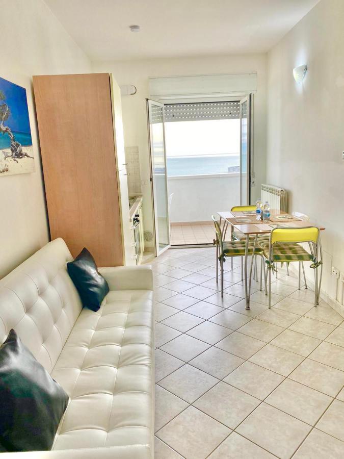 Punto Di Osservazione Lido di Fermo Dış mekan fotoğraf